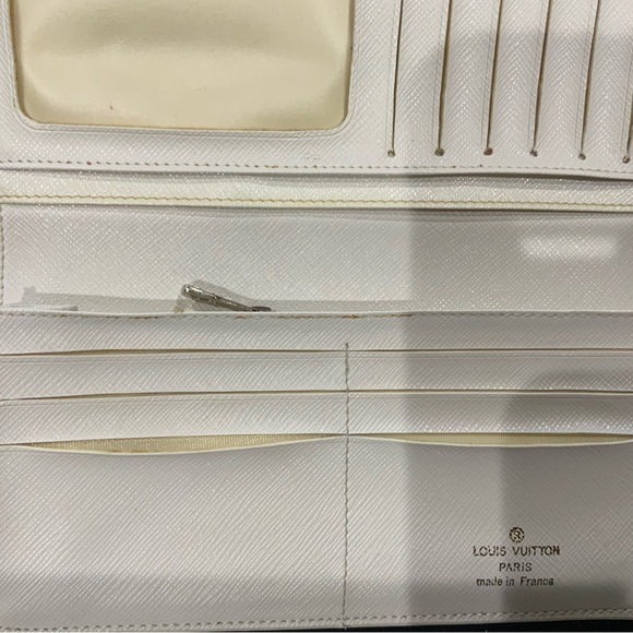 Louie Vuitton multiple color wallet - Picture 3 of 7